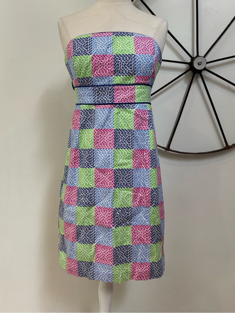 Vineyard Vines Aurora Whale Patch Print Strapless Derby Dress 2